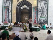 Peringati Maulid Nabi, Kapolsek Kunjungi Masjid AT-Taufiq Karawaci
