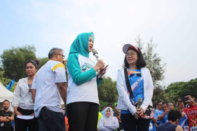 Walikota Tangsel Lepas Half Marathon Bintaro Jaya