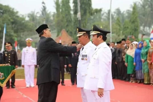 Masyarakat Serang : Syafrudin – Subadri Tidak Akan Maksimal Jalankan Roda Pemerintahan Masyarakat Serang : Syafrudin - Subadri Tidak Akan Maksimal Jalankan Roda Pemerintahan