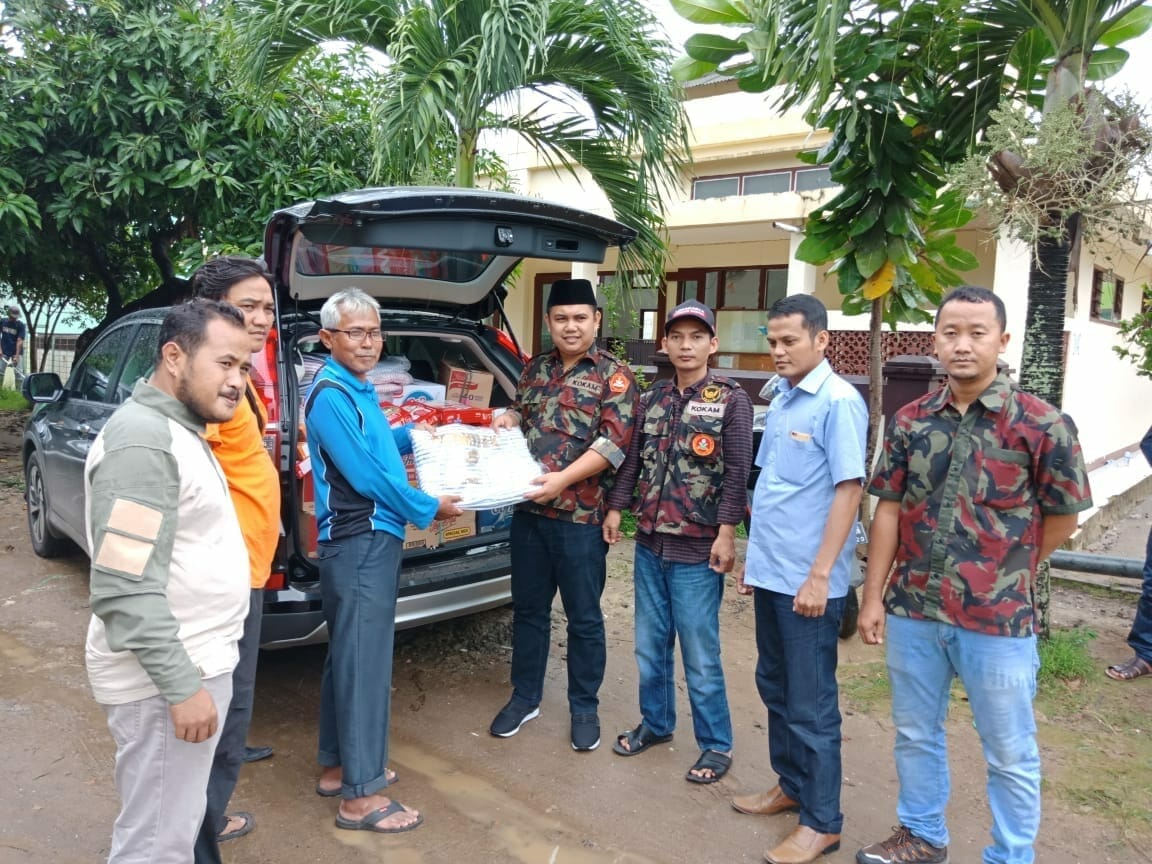 PP Muhammadiyah Serahkan Bantuan Korban Tsunami