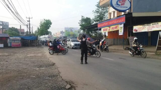 Dit Samapta Polda Banten lakukan pengamanan Kantor Bawaslu