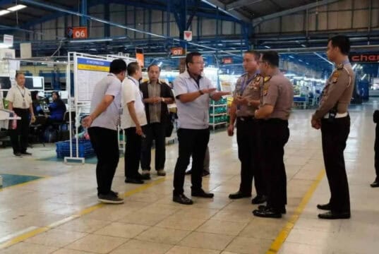 Diduga Desain Sepatu Berlafaz Allah, Kapolresta Tangerang Datangi Pabrik Sepatu Diduga Desain Sepatu Berlafaz Allah, Kapolresta Tangerang Datangi Pabrik Sepatu