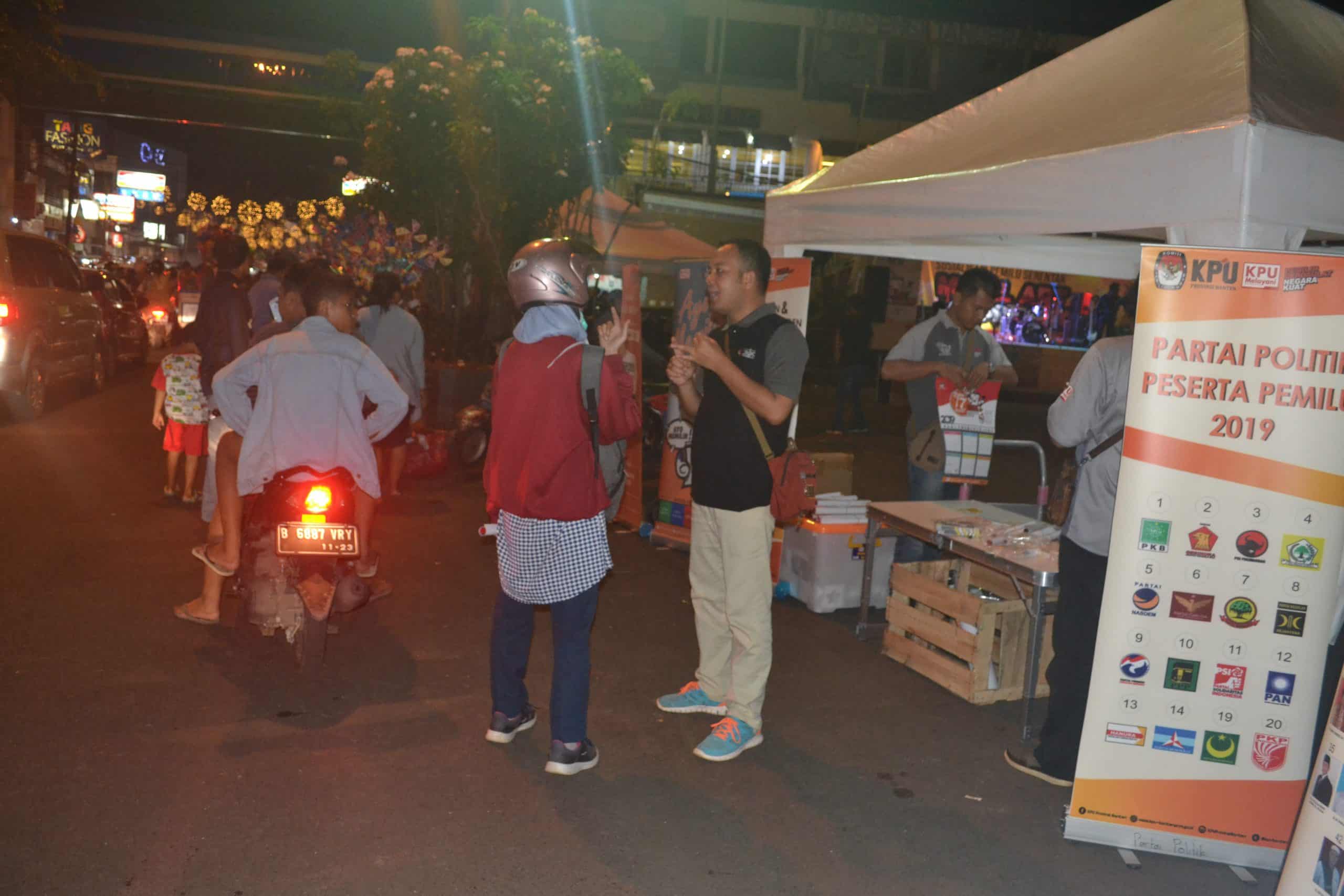 Sosialisasi KPU Banten di Culinary Night, Pengunjung Minta Formulir A5