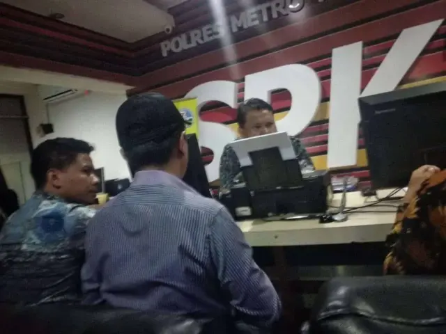 RS Mulya Dipolisikan Korban Malpraktek Operasi Katarak RS Mulya Dipolisikan Korban Malpraktek Operasi Katarak
