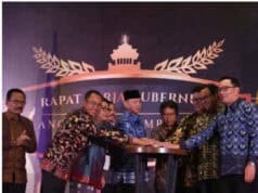 Mendagri Apresiasi Pemprov Banten Terhadap Penanganan Tsunami Mendagri Apresiasi Pemprov Banten Terhadap Penanganan Tsunami