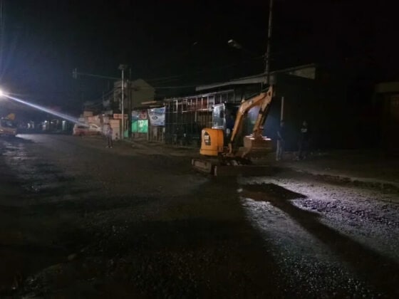 Gubernur Respon Cepat Kerusakan Jalan Ayip Usman Dengan Diperbaiki Langsung Malam Ini Juga
