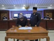 Lanjutkan Pembangunan, Paripurna DPRD Kota Tangerang Sahkan Dua Raperda