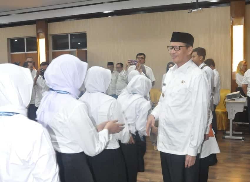 Gubernur Banten Ingatkan CPNS Tidak Terbawa Lingkungan Negatif