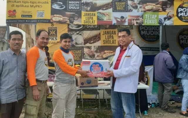 Rispanel Arya Kunjungi Posko Mudik PKS di Jayanti