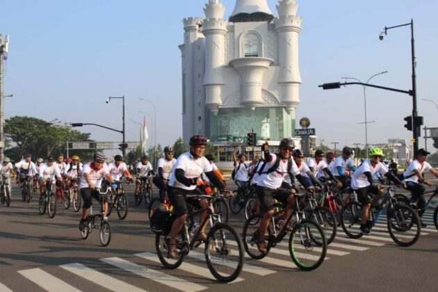 Gelar Sepeda Santai, Polres Tangsel Meriahkan Hut Bhayangkara Ke 73