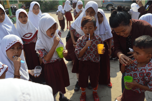 Indonesia Bersih dengan Sikat Gigi Dan Cuci Tangan Bersih