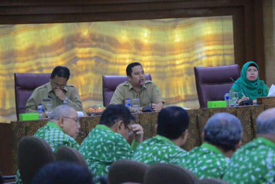 Jelang Penilaian Kota Sehat, Walikota Minta Evaluasi Dari seluruh SKPD Jelang Penilaian Kota Sehat, Walikota Minta Evaluasi Dari seluruh SKPD