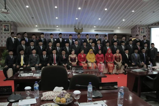 50 Anggota DPRD Kota Tangerang Resmi Dilantik