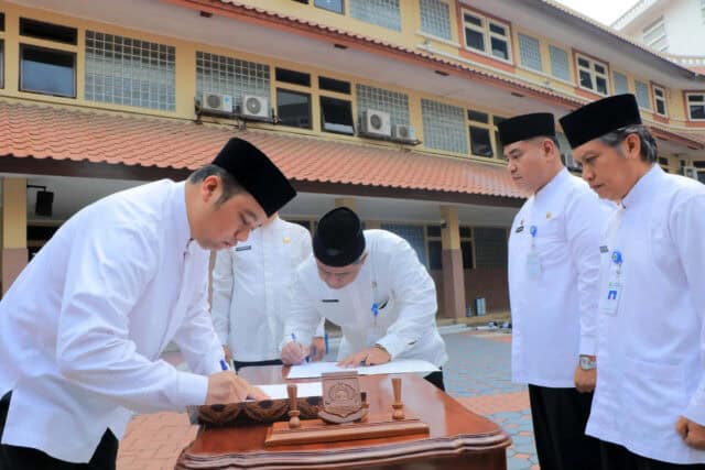 Isi Kekosongan, Pejabat Esselon II dan III Kota Tangerang Resmi Dilantik