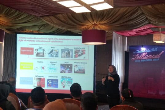 Telkomsel Jabotabek-Jabar Kontribusi Pertumbuhan Hampir 30 Persen Telkomsel Jabotabek-Jabar Kontribusi Pertumbuhan Hampir 30 Persen