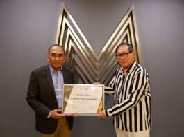 Dirut Elnusa Petrofin Raih Penghargaan Industry Marketing Champion 2019