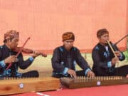 Pentas Kesenian Nangpiling Gentra Medal Tampil di Festival Desa Kota
