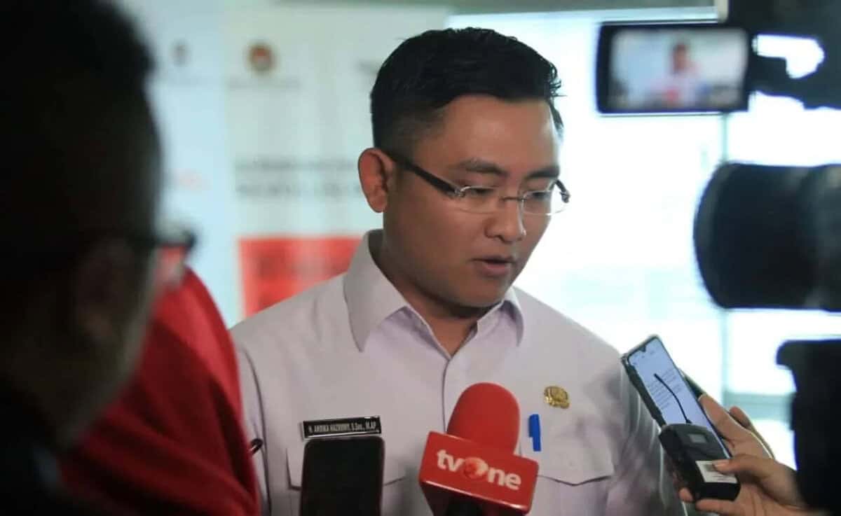 Hadiri Rakor Banjir Kemko PMK, Wagub Pastikan Layanan Dasar Korban Terpenuhi
