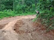 Masih Ada Jalan Rusak, Warga Minta Pemkab Serang Responsif Masih Ada Jalan Rusak, Warga Minta Pemkab Serang Responsif