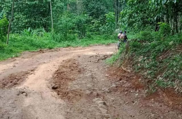 Masih Ada Jalan Rusak, Warga Minta Pemkab Serang Responsif