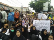 Ribuan Santri Aksi Demo, Bupati Tangerang Janji Pertajam Perbup 47