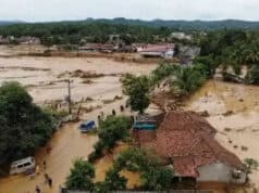 Wakaf Uang Sebagai Alternatif Revitalisasi Bencana Banjir di Lebak Wakaf Uang Sebagai Alternatif Revitalisasi Bencana Banjir di Lebak