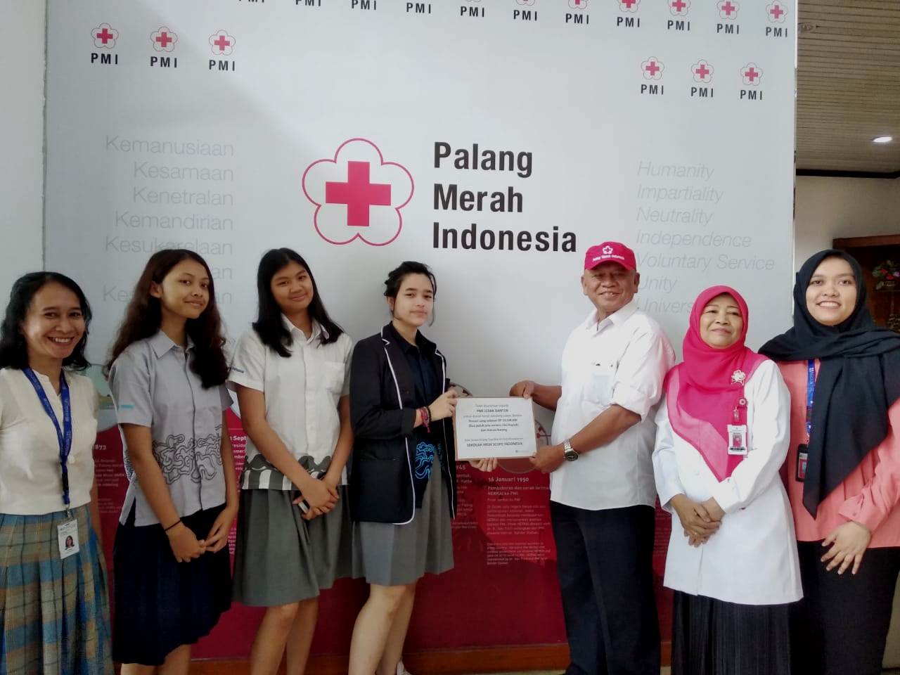 PMI Lebak Terima Donasi High Scope Indonesia, Haryono: Kita Alokasikan untuk Livelihood