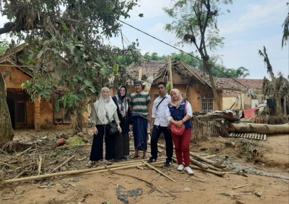 PMI Lebak Bantu Salurkan Donasi Pembangunan Sarana MCK dan Tempat Wudhu