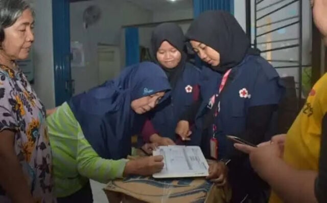PMI Kota Tangerang Kirim Logistik Ke Pengungsian di Periuk