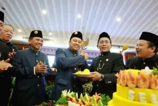 Paripurna DPRD HUT Kota Tangerang, Bersama Kita Bekerjasama Paripurna DPRD HUT Kota Tangerang, Bersama Kita Bekerjasama
