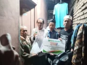 Peduli Covid-19 di Kota Tangerang, Saih Foundation Bagikan Paket Sembako
