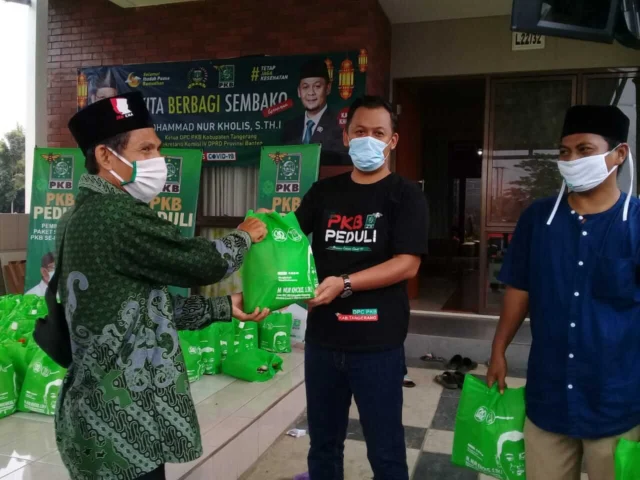 DPC PKB Kabupaten Tangerang Peduli Guru Ngaji dan PHK Covid-19