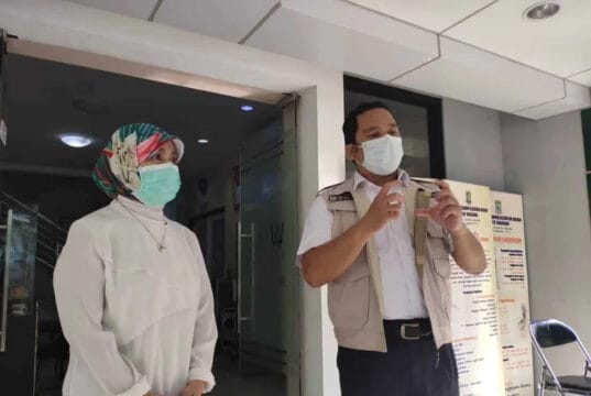 Arief: Vaksin Covid-19 Itu Gunakan Masker, Jaga Jarak dan PHBS Arief: Vaksin Covid-19 Itu Gunakan Masker, Jaga Jarak dan PHBS