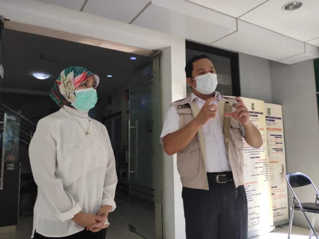 Arief: Vaksin Covid-19 Itu Gunakan Masker, Jaga Jarak dan PHBS