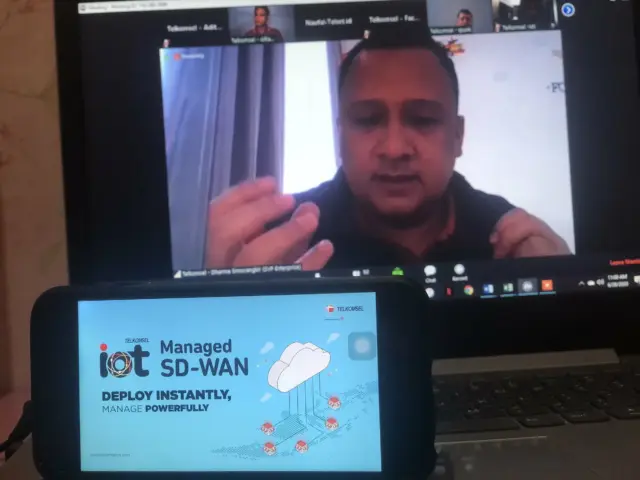 Telkomsel Kawal Transformasi Sistem Jaringan Internal Alfamart Telkomsel Kawal Transformasi Sistem Jaringan Internal Alfamart
