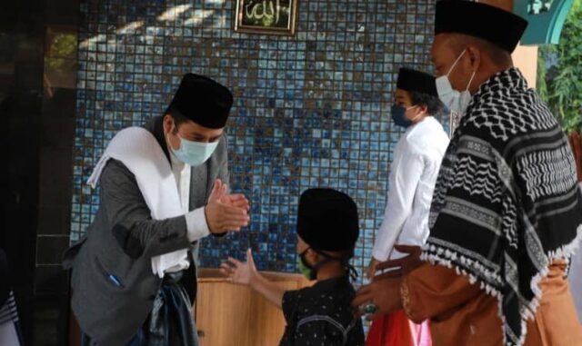 Cegah Covid-19, Wali kota Tangerang Laksanakan Sholat Idul Adha di Rumah
