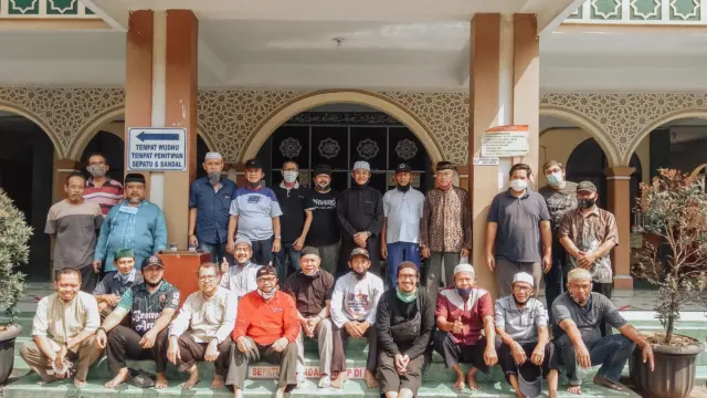 DKM Al-Muhajirin Gelar Doa Bersama Dan Kerja Bakti-min DKM Al-Muhajirin Gelar Doa Bersama Dan Kerja Bakti