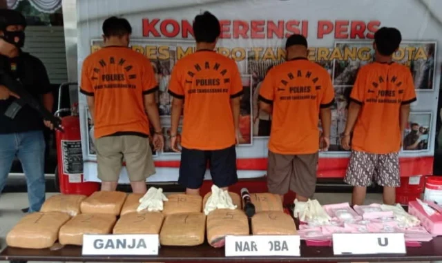 Polisi Ringkus Tersangka Narkotika Jenis Ganja dan Sabu Jaringan Aceh - Sukabumi