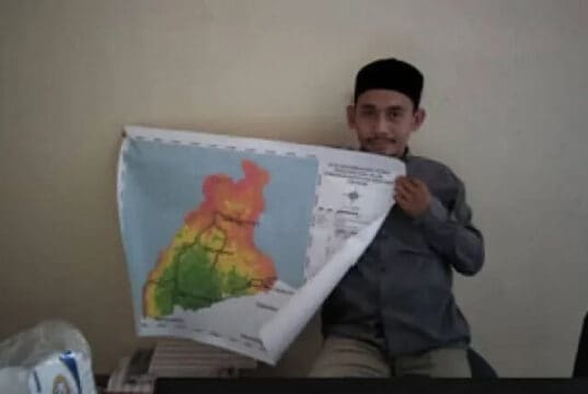 KKN-PPM UGM Dampingi Perencanaan Mitigasi Pasca Bencana Tsunami KKN-PPM UGM Dampingi Perencanaan Mitigasi Pasca Bencana Tsunami