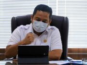 Bedah Buku, Wali Kota Tangerang Ajak Pegawai Semangat Melayani