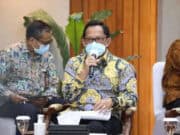 Mendagri Nilai Omnibus Law UU Cipta Kerja Akan Mempermudah Masyarakat Membuka Usaha