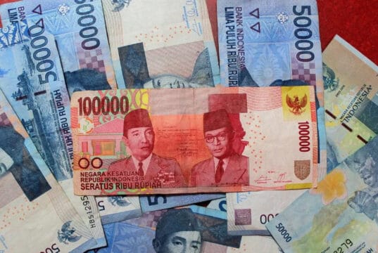 UMP 2021 di 34 Provinsi Dirilis, Cukupkah Penuhi Kebutuhan Bulanan?