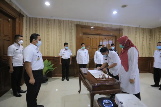 Arief Tetapkan SOTK Baru Pemerintah Kota Tangerang