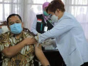 Vaksinasi Wali Kota Tangerang