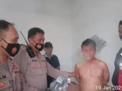 Pelaku Ganjal ATM Diringkus Warga di Cipondoh, Biasa Beroperasi di Tangerang Pelaku Ganjal ATM Diringkus Warga di Cipondoh, Biasa Beroperasi di Tangerang