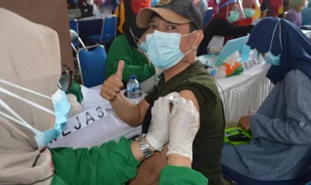 Ratusan Polisi dan Wartawan di Kota Tangerang Divaksinasi Covid-19
