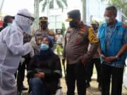 Tekan Penyebaran Covid-19, Warga Adakan Swab Antigen Mandiri