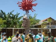 Setahun Kampung ATM di Gondrong Bangun Monument Corona Setahun Kampung ATM di Gondrong Bangun Monument Corona