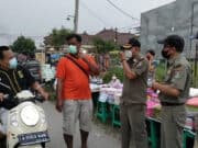 Satpol PP Edukasi Protokol Kesehatan Pedagang di Perum Sudirman Indah Tigaraksa