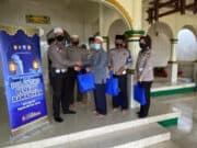 Polantas Berkah Ramadhan, Samsat Kelapa Dua Menggelar Bhakti Sosial
